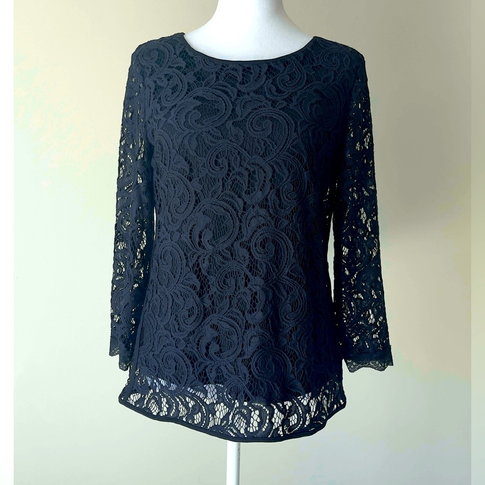 Adrianna Papell 3/4 Bell Sleeve Black Crewneck Lace Blouse with Back Zipper EUC